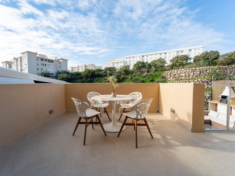 Apartment for Sale in Arroyo De La Miel, Malaga 9