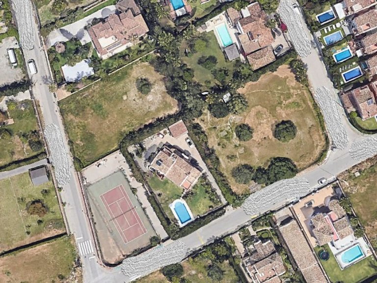 Plot for Sale in Bel Air, Malaga 1