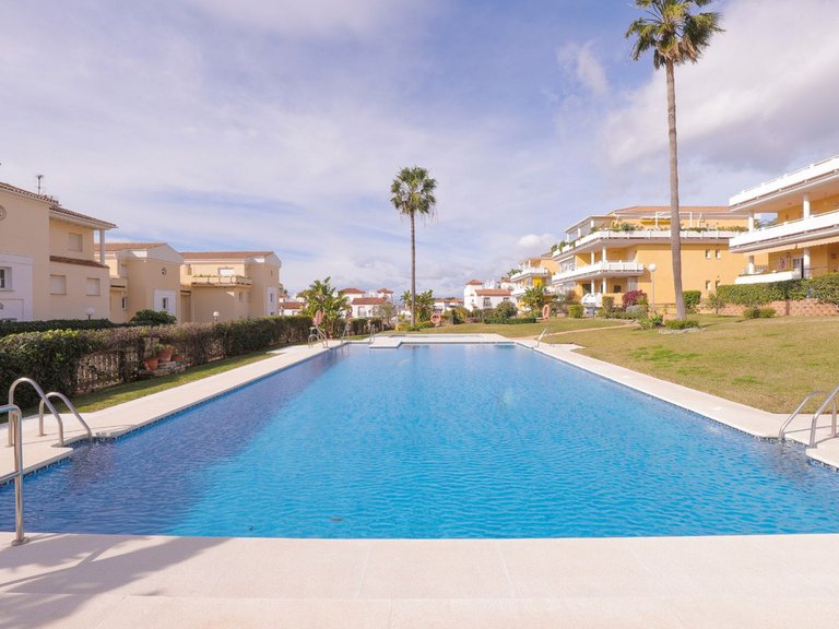 Apartment for Sale in Cabopino, Malaga 2