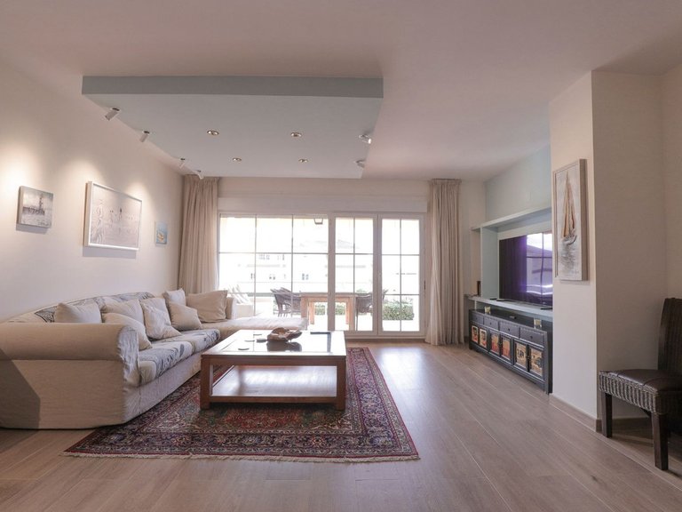 Apartment for Sale in Cabopino, Malaga 3