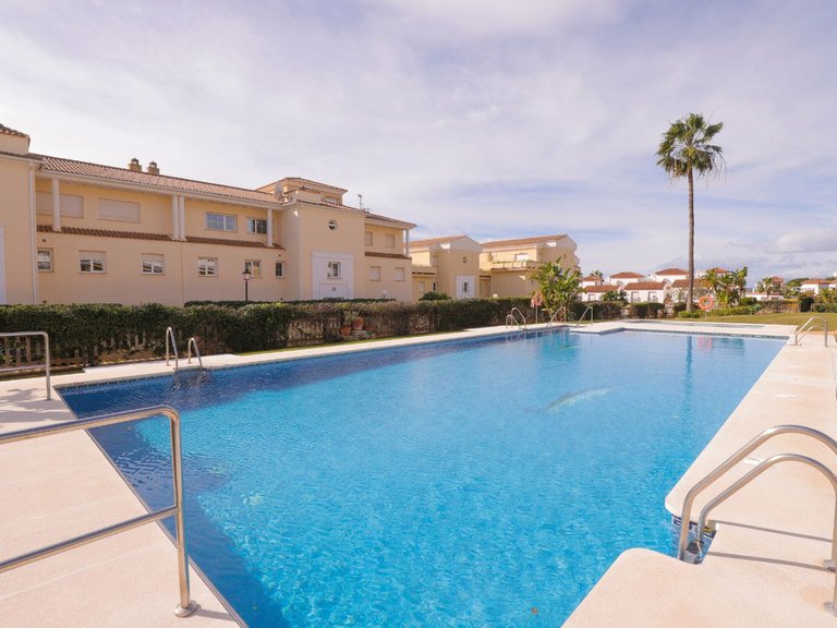 Apartment for Sale in Cabopino, Malaga 42