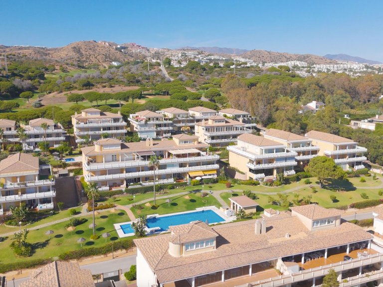 Apartment for Sale in Cabopino, Malaga 46