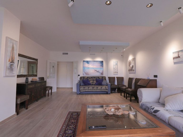 Apartment for Sale in Cabopino, Malaga 6