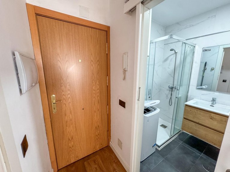 Apartment for Sale in Torremolinos, Malaga 25