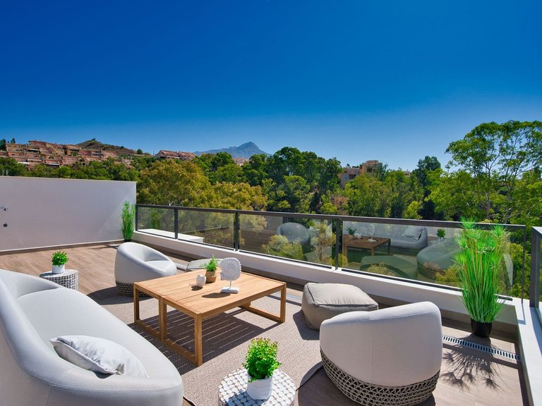 Penthouse for Sale in Marbella, Malaga 1