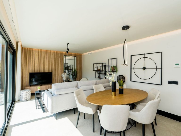 Penthouse for Sale in Marbella, Malaga 4