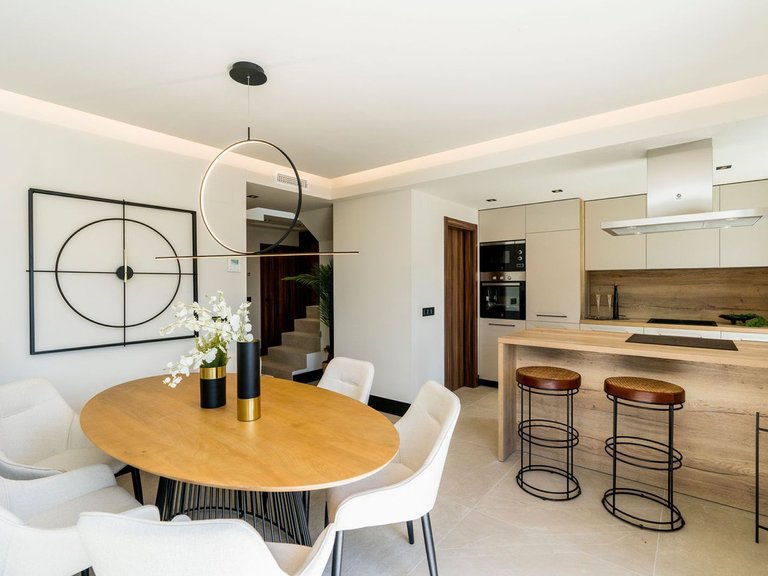 Penthouse for Sale in Marbella, Malaga 6