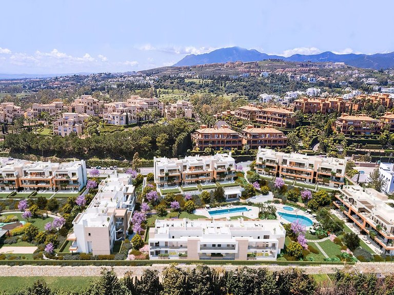 Apartment for Sale in Atalaya, Malaga 7