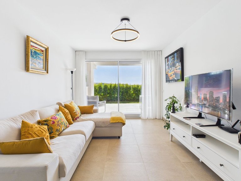 Apartment for  in Estepona, Malaga 3