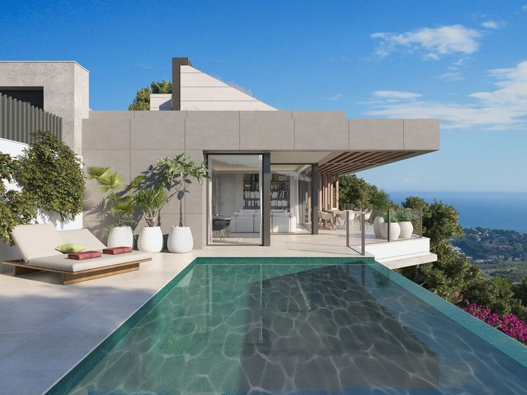 Villa for Sale in Málaga, Malaga 1