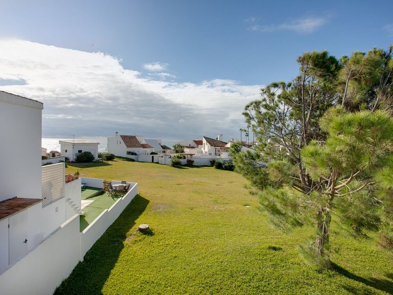 Apartment for Sale in Costa del Sol, Estepona, Malaga 2