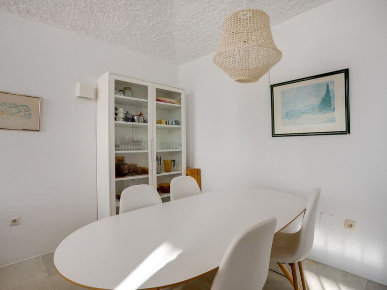 Apartment for Sale in Costa del Sol, Estepona, Malaga 8