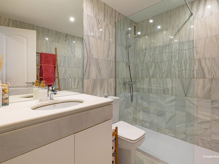 Apartment for Sale in Estepona, Malaga 28