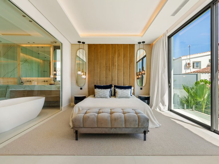 Villa for Sale in San Pedro De Alcántara, Malaga 11