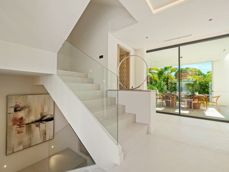 Villa for Sale in San Pedro De Alcántara, Malaga 20