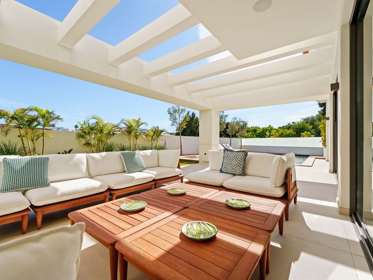 Villa for Sale in San Pedro De Alcántara, Malaga 25