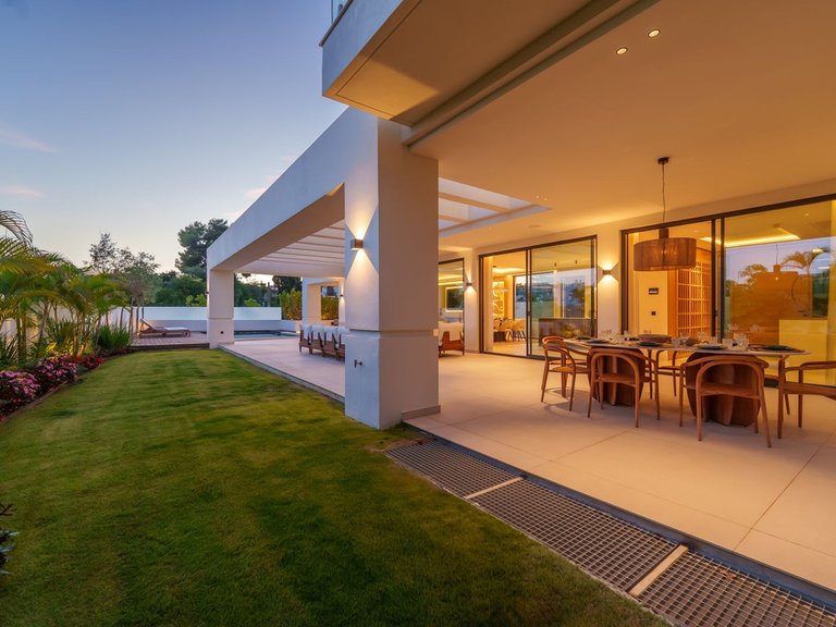 Villa for Sale in San Pedro De Alcántara, Malaga 42