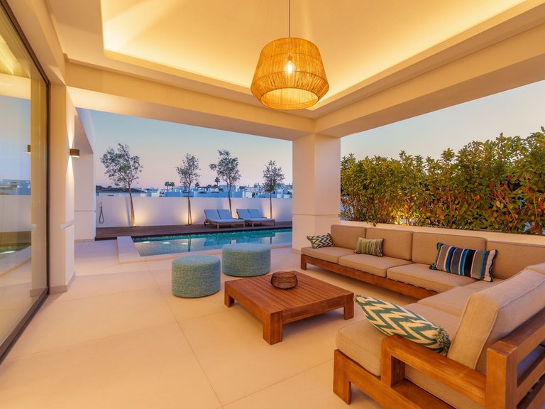 Villa for Sale in San Pedro De Alcántara, Malaga 45