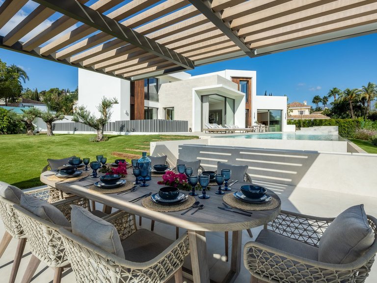 Villa for Sale in Marbella, Malaga 29