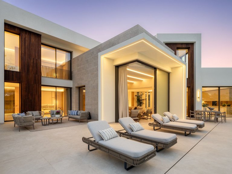 Villa for Sale in Marbella, Malaga 30