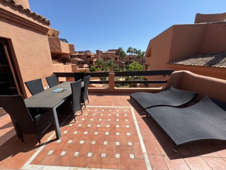 Apartment for Sale in New Golden Mile, Malaga 5