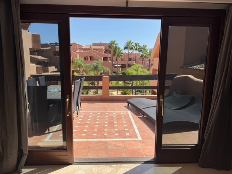 Apartment for Sale in New Golden Mile, Malaga 6