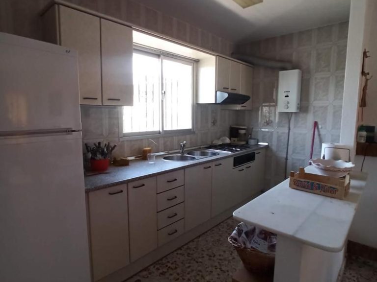 Villa for Sale in Estepona, Malaga 8