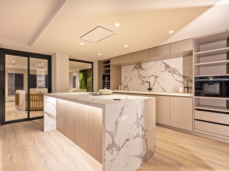 Apartment for Sale in Costa del Sol Puerto Banús, Malaga 15