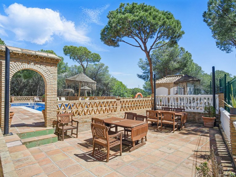 Apartment for Sale in Nueva Andalucía, Malaga 7