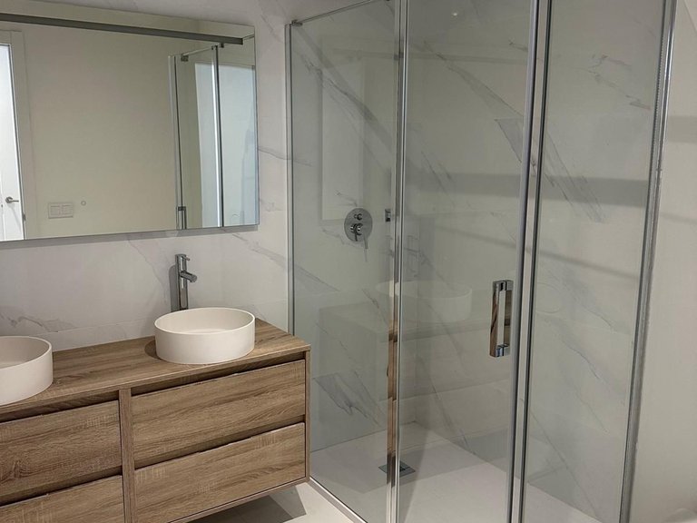 Apartment for Sale in Costa del Sol, Benalmadena Costa, Malaga 17