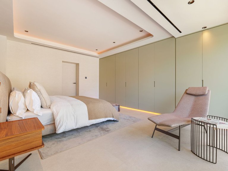 Villa for Sale in Puerto Banús, Malaga 14