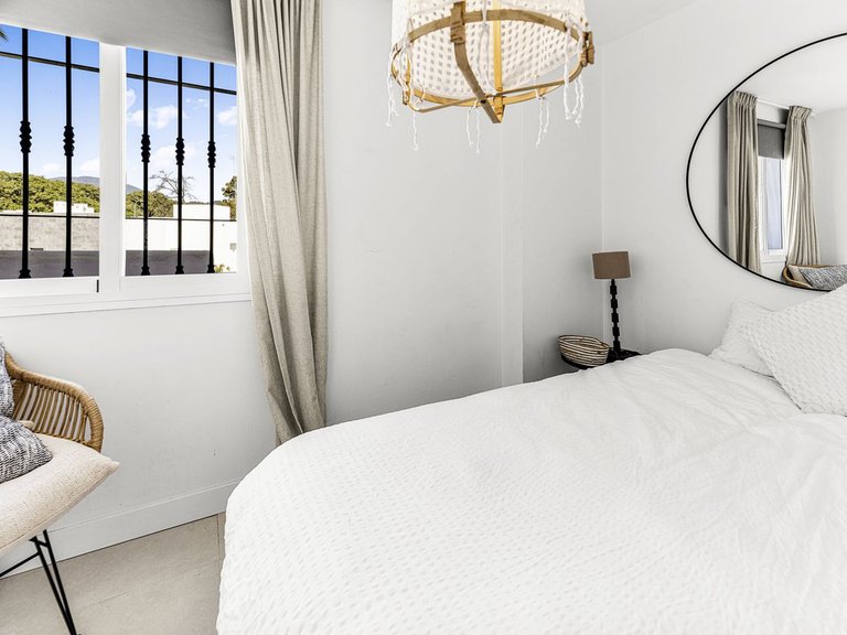 Apartment for Sale in Nueva Andalucía, Malaga 10