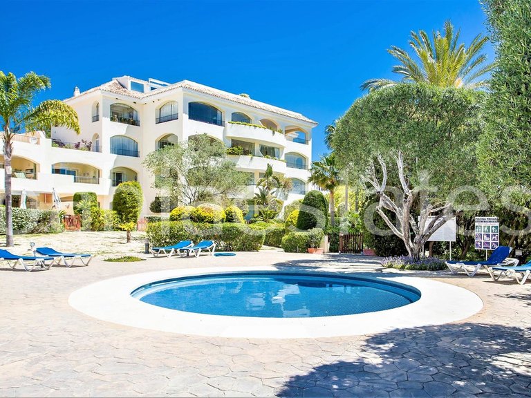 Apartment for Sale in Bahía De Marbella, Malaga 2