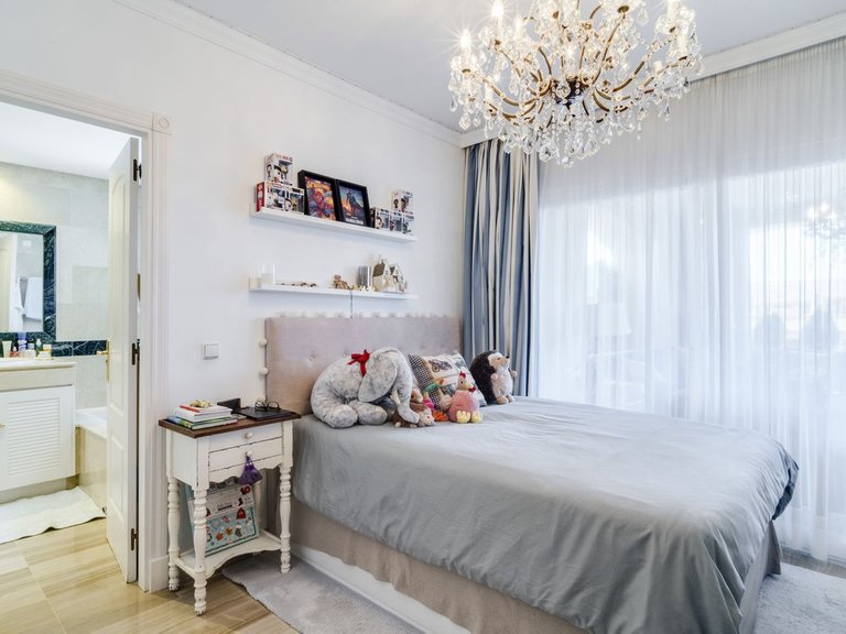 Apartment for Sale in Bahía De Marbella, Malaga 41