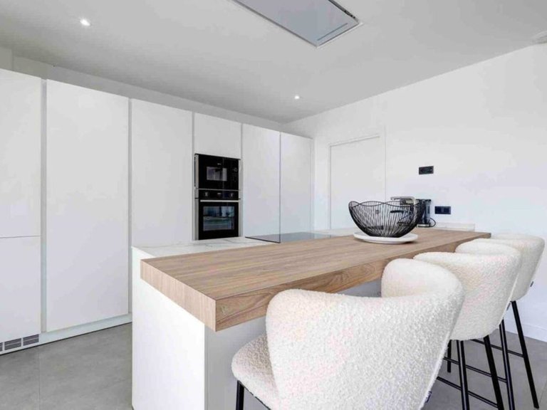 Apartment for Sale in Estepona, Malaga 13