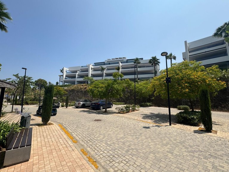 Apartment for Sale in Estepona, Malaga 28