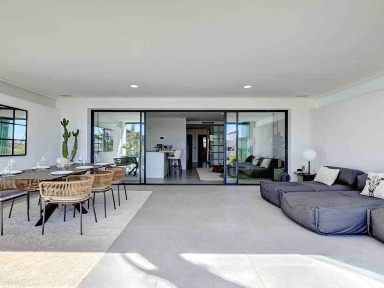 Apartment for Sale in Estepona, Malaga 5