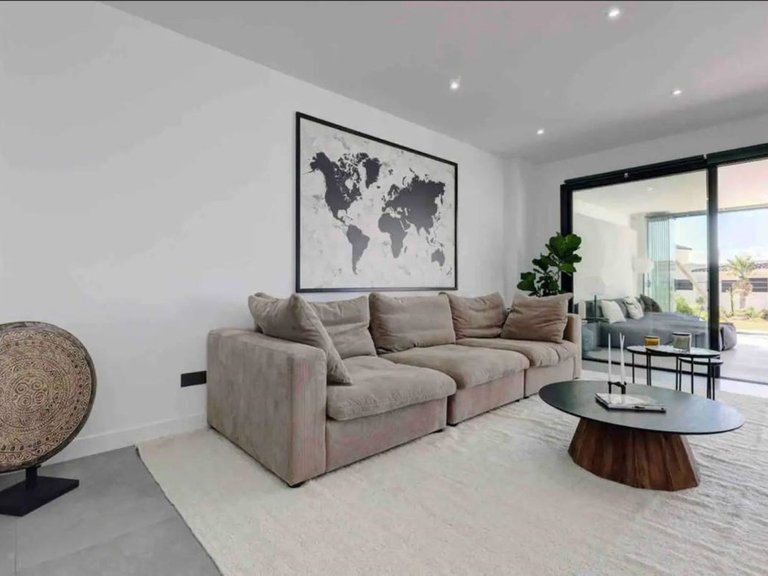 Apartment for Sale in Estepona, Malaga 8