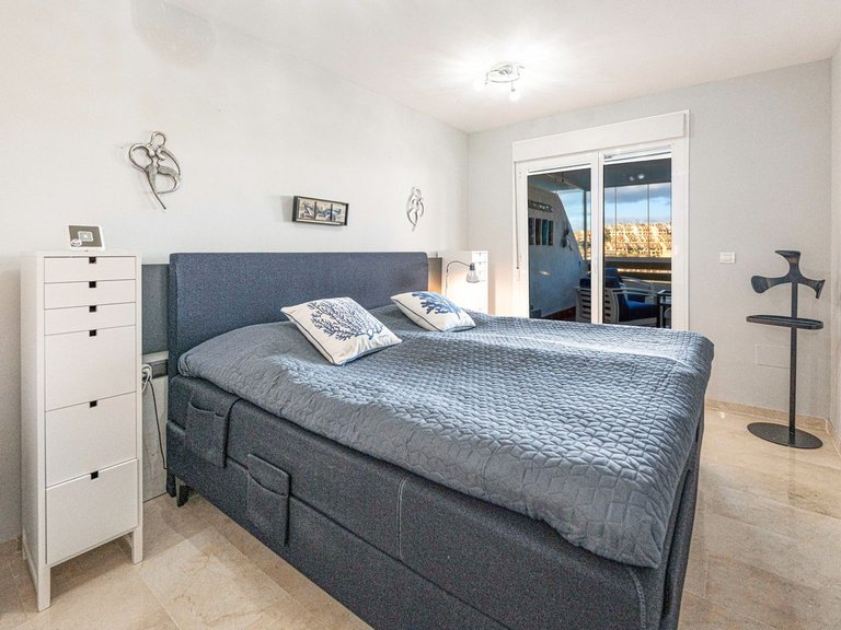 Apartment for Sale in La Duquesa, Malaga 18