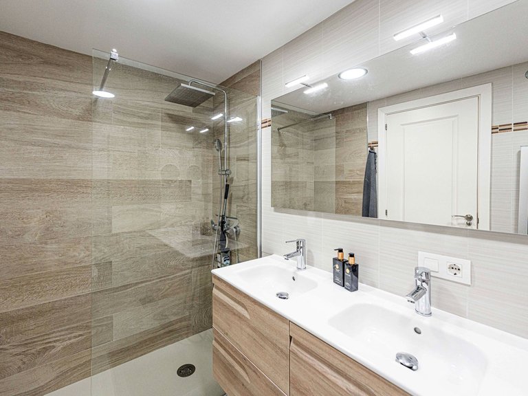 Apartment for Sale in La Duquesa, Malaga 23