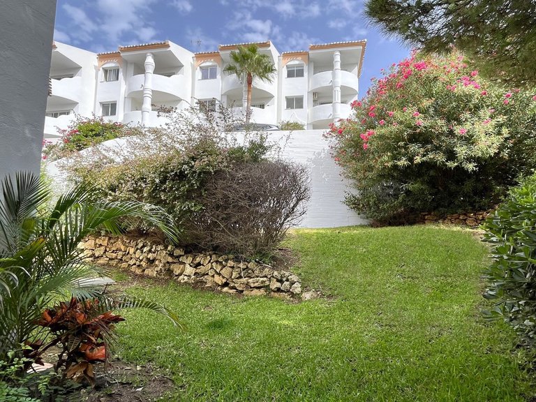 Apartment for Sale in Calahonda, Malaga 10