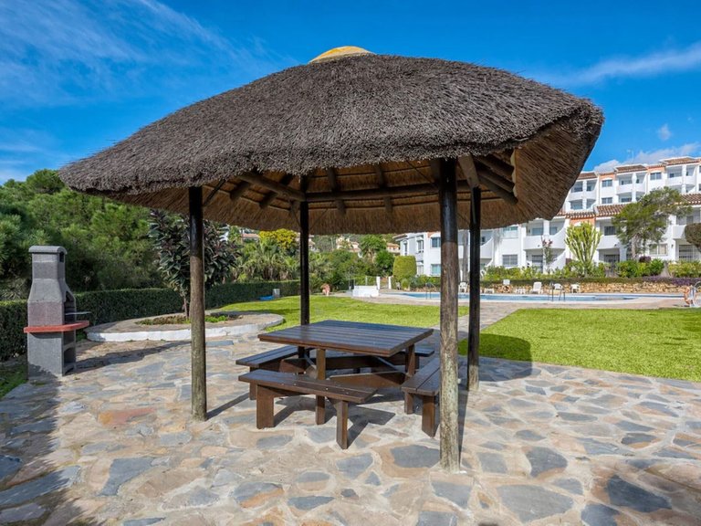 Apartment for Sale in Calahonda, Malaga 11