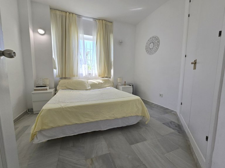 Apartment for Sale in Calahonda, Malaga 14