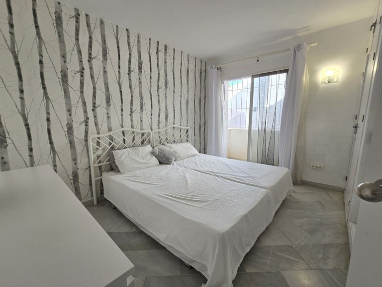 Apartment for Sale in Calahonda, Malaga 6