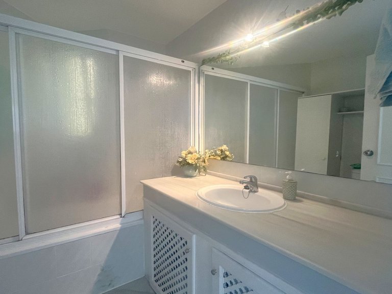 Apartment for Sale in Calahonda, Malaga 7