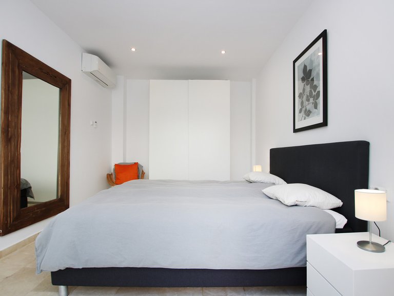 Town House for Sale in Estepona, Malaga 17