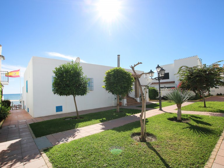 Town House for Sale in Estepona, Malaga 38