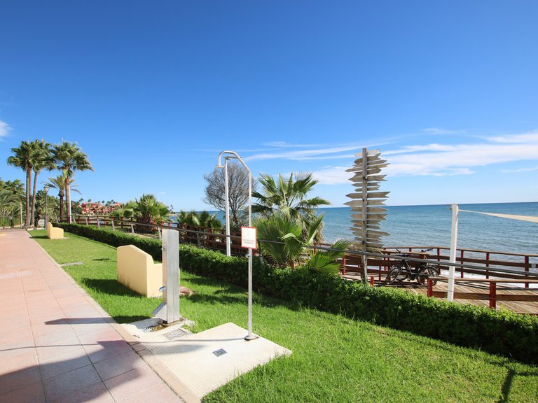 Town House for Sale in Estepona, Malaga 5