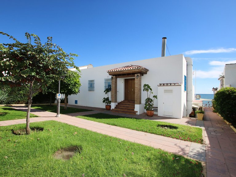 Town House for Sale in Estepona, Malaga 9