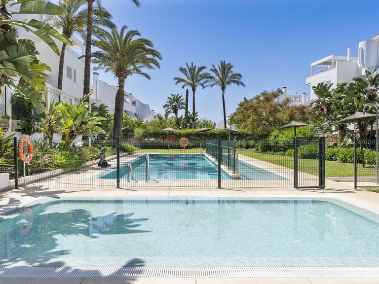 Apartment for Sale in La Cala De Mijas, Malaga 1